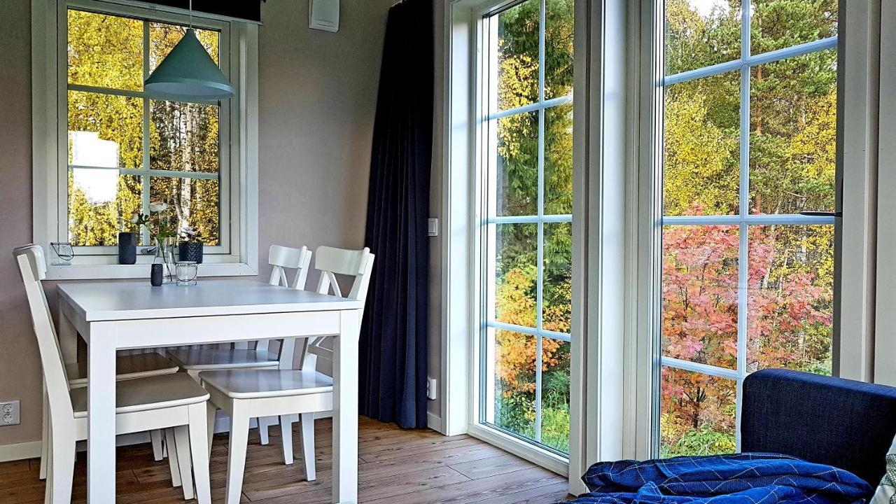 Nybyggd Stuga Intill Skogsbrynet - New Built Cottage Next To The Cowberry Forest Mora Luaran gambar
